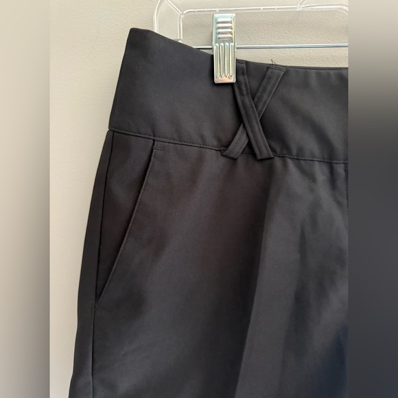 Adidas Climalite Golf Shorts Woman’s SZ 4 Black Pockets Athletic 5 Inch Inseam - Picture 2 of 10